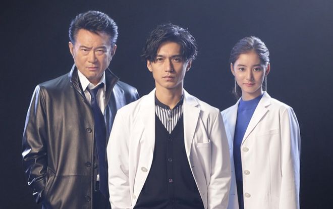 ‘Trace ~Kasouken no Otoko~’ về đích với rating tăng lên 11,5%