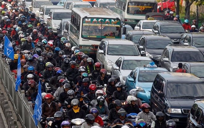 Cảnh tượng nhốn nháo vào giờ cao điểm tại những 'thiên đường xe máy' trên thế giới