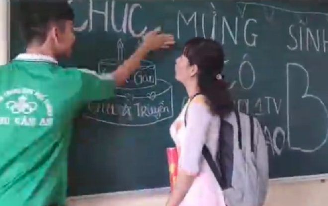 Tổ chức sinh nhật thật ý nghĩa cho cô giáo với chi phí 0 đồng, học ngay sự sáng tạo của học sinh lớp này!