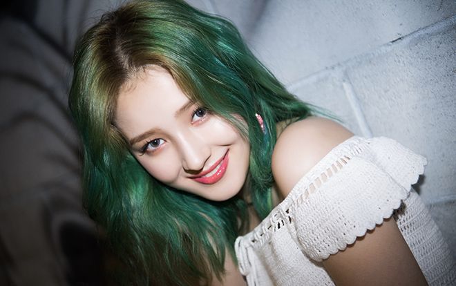 Sau loạt lùm xùm rúng động Kbiz, Nancy (Momoland) đổi cả tên khai sinh để không bị trùng với Seungri?