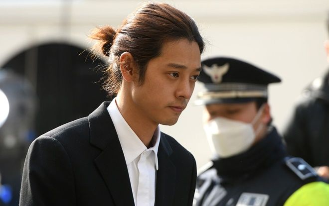 Jung Joon Young chính thức bị bắt giam, trả giá đắt cho hành vi sai trái của bản thân
