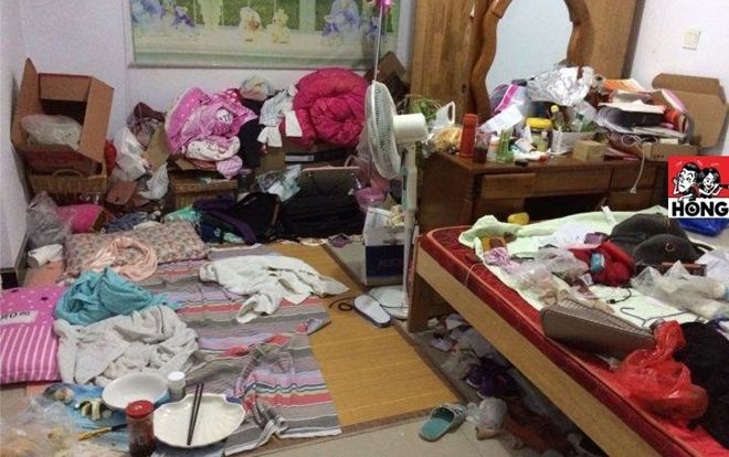 Hot face bị bóc phốt ở bẩn: Ra ngoài thơm lừng nước hoa về nhà rác chất thành núi, quần áo nấm mọc thành cây