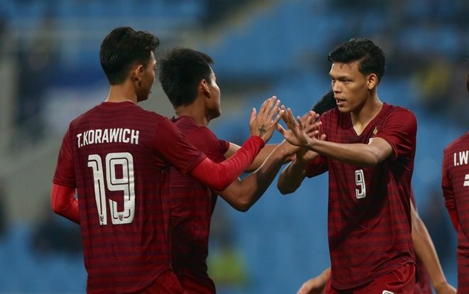 Hạ Brunei 8-0, U23 Thái Lan đẩy U23 Việt Nam vào thế khó