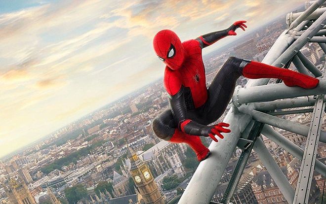 'Spider-Man: Far From Home' tung 3 poster mới: Người Nhện đang ở xa nhà thật sự!