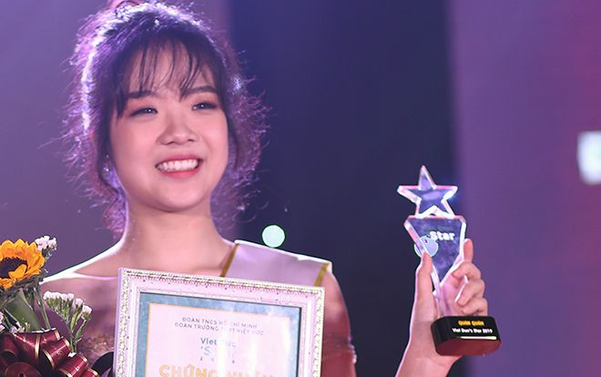 Quán quân Ngôi sao Việt Đức 2019: Nhan sắc xinh đẹp nhưng tài ứng xử mới càng đáng nể hơn