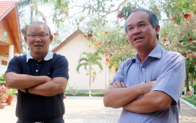 Bầu Đức: ‘Tôi bái phục tài cầm quân của ông Park’