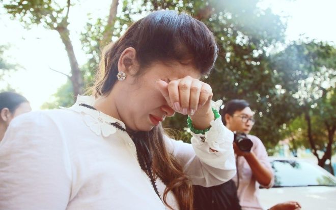 Vụ vợ chồng cafe Trung Nguyên ly hôn: Nếu khóc mà được 3000 tỷ, tôi cũng muốn một lần được khóc như chị Thảo!