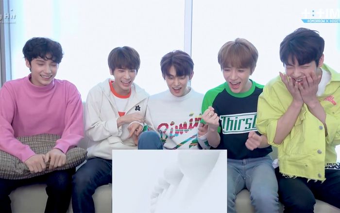 Fan hâm mộ 'lụi tim' khi biết biệt danh các thành viên TXT dành tặng cho nhau trên điện thoại