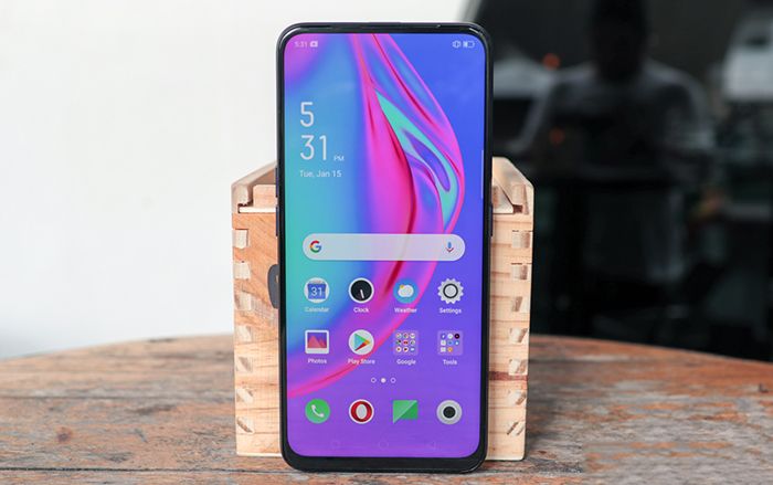 Hiểu rõ những điều này, bạn sẽ thấy camera selfie ‘thò thụt’ trên OPPO F11 Pro thần thánh ra sao?