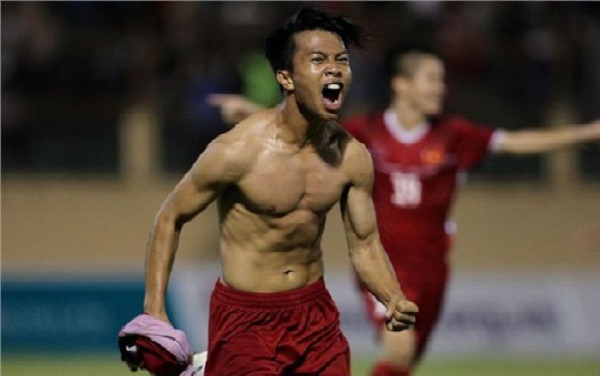 Những thành tích đáng chú ý của 'tiểu Công Phượng' vừa ghi bàn thắng đánh bại U19 Thái Lan