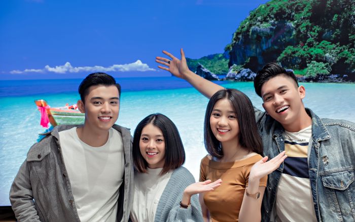 Giới trẻ rần rần xu hướng check-in tại Samsung Showcase, trong đó có gì mà thu hút đến thế?