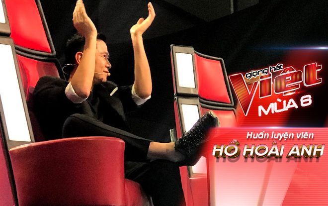 HLV Hồ Hoài Anh khiến fan 'đỡ không nổi' với loạt biểu cảm và dáng ngồi 'bá đạo': Xứng danh là 'vựa muối' The Voice 2019!
