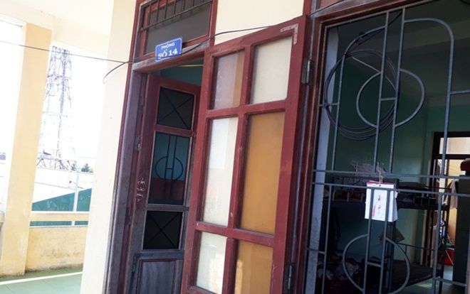 Nữ sinh lớp 11 đẻ con trong ký túc xá, bạn bè đặt tên 'con trời'