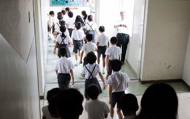 Các nước làm gì để ngăn chặn nạn bạo lực học đường?