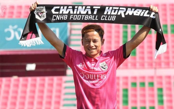 Vừa ghi bàn vào lưới Văn Lâm, giá trị 'Messi Lào' vượt qua Phan Văn Đức, Văn Toàn