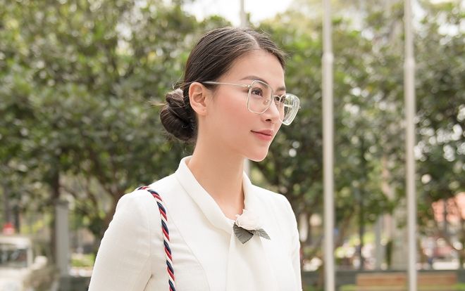 'Hé lộ' việc Hoa hậu Phương Khánh làm vào ngày sinh nhật 24 tuổi: Quá đẹp và ý nghĩa!