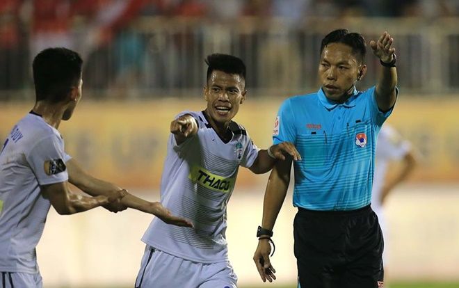 HLV Lê Thụy Hải: 'Hải Phòng đá rắn, HAGL khó chơi'