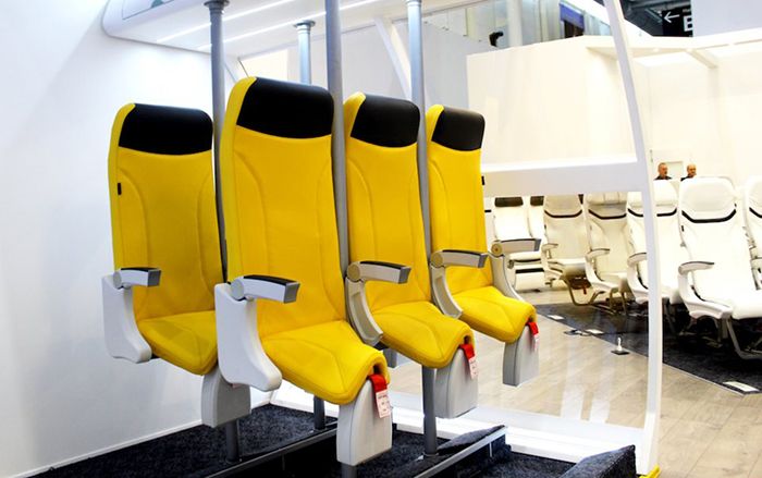 Bạn có dám đứng suốt cả chuyến bay trên những chiếc ghế máy bay kiểu mới này không?