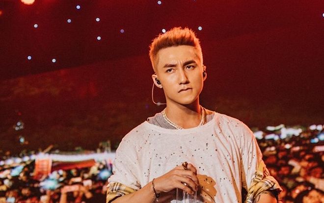 Ra mắt đã khá lâu, 'Không phải dạng vừa đâu' của Sơn Tùng vẫn là MV one-shot được độc giả yêu thích nhất!