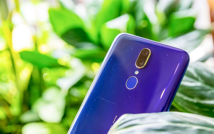 Mở hộp OPPO F11: Phiên bản rẻ hơn của F11 Pro nhưng cũng không kém cạnh đàn anh