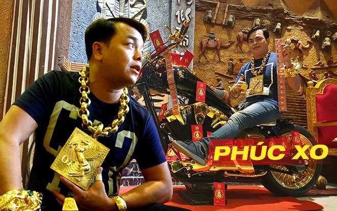 Hàng xóm lên tiếng về sự thật Phúc XO là đại gia đeo nhiều vàng nhất Việt Nam