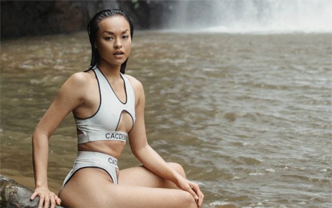 Ơn trời, cuối cùng Mai Ngô cũng chịu khoe ảnh áo tắm thon gọn trở lại như fan vẫn kêu réo!