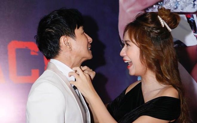 Minh Hà mặc váy xẻ cao gợi cảm, âu yếm tình tứ Lý Hải trên thảm đỏ