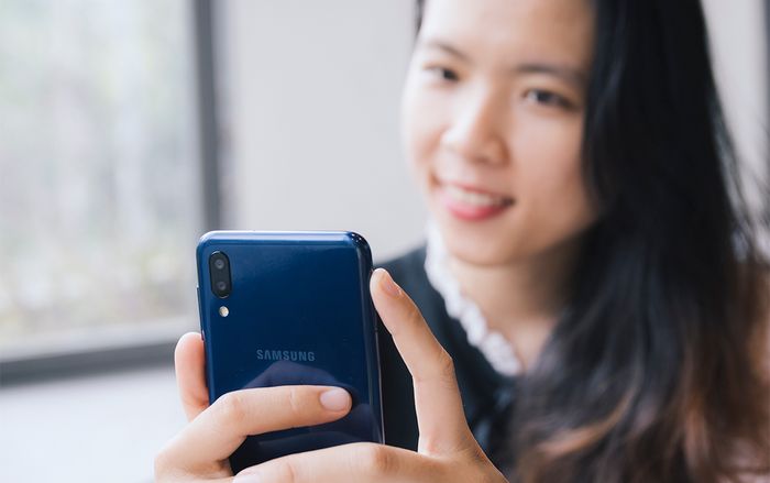 Đánh giá Galaxy M10: Lựa chọn smartphone giá 'hạt dẻ' chất lượng từ Samsung!