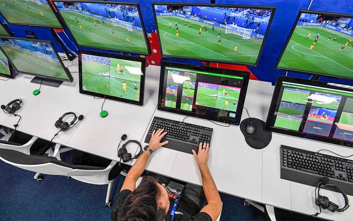 V-League chính thức sử dụng công nghệ VAR ở giai đoạn lượt về mùa giải 2019