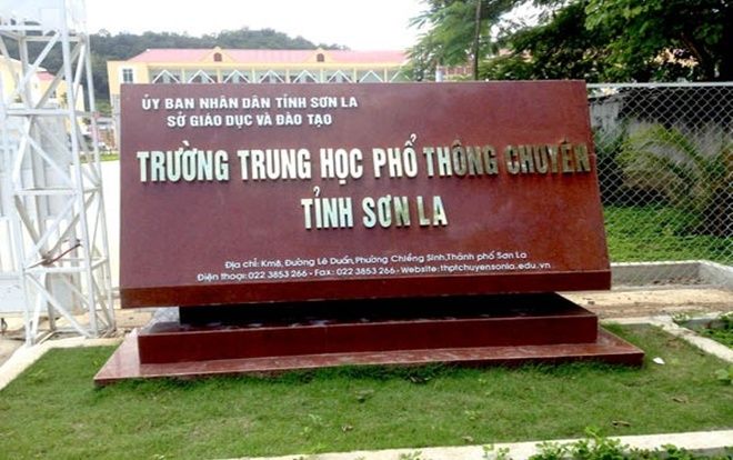 Danh tính nữ sinh Sơn La gian lận 11 điểm đang là sinh viên ĐH Luật Hà Nội