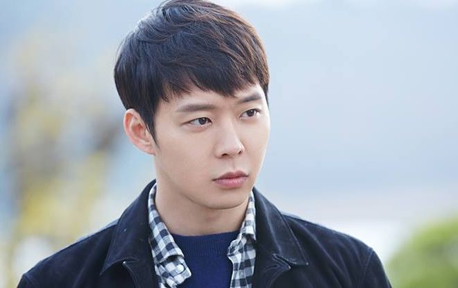 Cảnh sát nhận lệnh khám xét nhà của Yoochun do cáo buộc liên quan đến ma túy