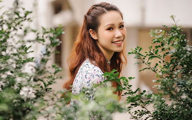 Cận cảnh vẻ đẹp rạng rỡ và vóc dáng cực chuẩn của tân hoa khôi ĐH Ngoại thương