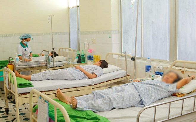 14 du khách Lào nhập viện nghi bị ngộ độc ở Đà Nẵng