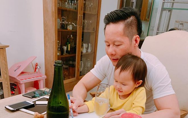 Fan 'nổi da gà' vì những câu nịnh vợ ngọt như mía của đại gia Đức An dành cho Như Thảo