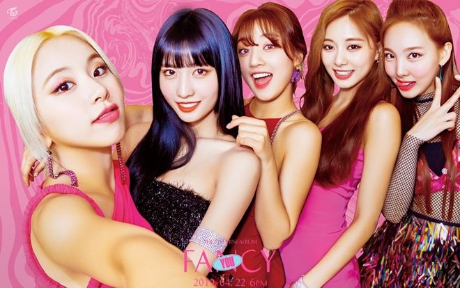 Tung bộ teaser như chụp selfie, fan kêu gào JYP nên đổi đạo diễn hình ảnh cho Twice ngay đi!