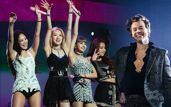 Netizen phấn khích chia sẻ khoảnh khắc: 'Fan cuồng' Harry Styles đến tận concert xem BlackPink biểu diễn tại Los Angeles