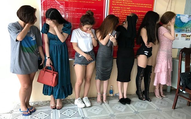 Bắt nhóm thanh niên ngoại quốc cùng các cô gái tuổi teen thuê biệt thự chơi ma túy ở Bà Rịa- Vũng Tàu