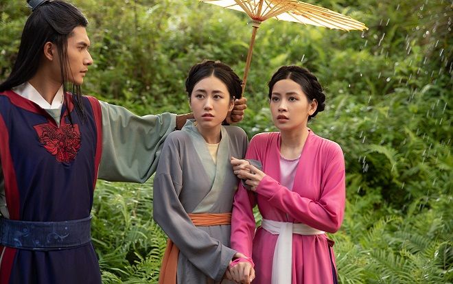 'Che ô cho nàng nhưng nàng lại yêu Hoàng thượng' - cư dân mạng bày tỏ sự 'đắng lòng' cho chàng Thị vệ trong MV mới của Chi Pu