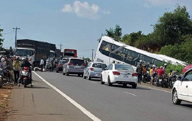 Vụ nhóm côn đồ chặn đường, chém người ở Di Linh: Kẻ cầm đầu ra đầu thú nhưng không chịu khai nguyên nhân