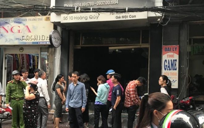 Giành quyền nuôi con bất thành, người đàn ông bịt mặt mang xăng đến đốt cửa hàng của ‘vợ hờ’