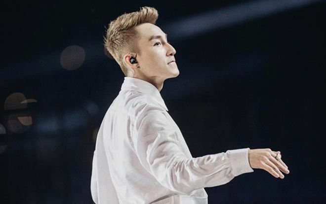 Khi các Sky phải chờ đợi quá lâu: Nhất cử nhất động của Sơn Tùng đều có thể nghi ngờ là 'thính' comeback