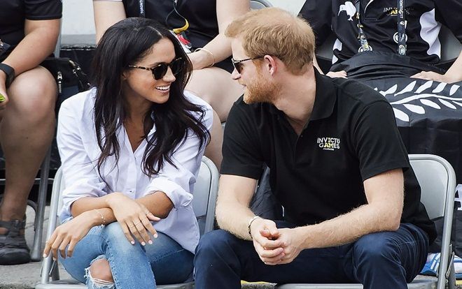 Chuyện tình Harry-Meghan: Từ cơn lốc tình yêu xuyên Đại Tây Dương đến 'trái ngọt' là một 'hoàng tử nhí'