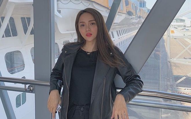 Lựa chọn ‘cây đen’ hầm hố, Hương Giang tự nói rằng mình chính là ‘tổng tài đích thực’