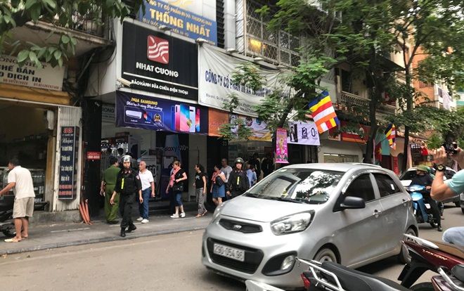 Khám xét nhiều cửa hàng thuộc hệ thống Nhật Cường mobile