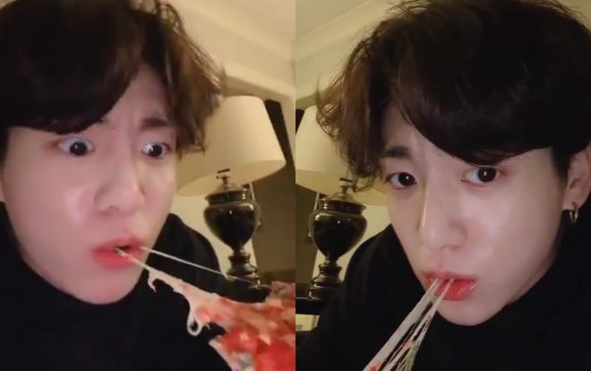 Hết nhí nhảnh đi chợ, Jungkook (BTS) lại tiếp tục khiến fan cười 'vỡ mồm' khi ăn pizza phô mai kéo hoài không đứt!