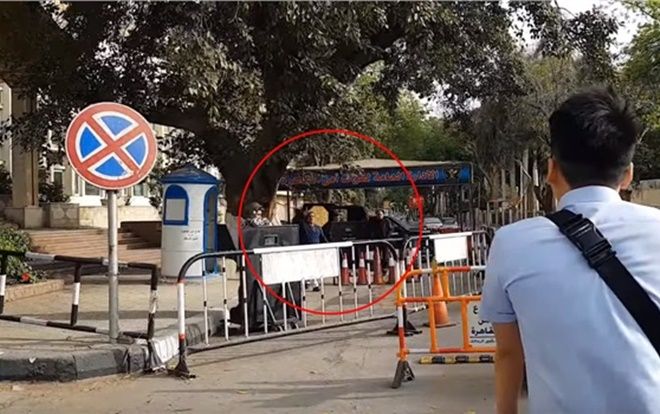 Vừa đến Ai Cập, Khoa Pug đã bị lực lượng an ninh 'đuổi đi'