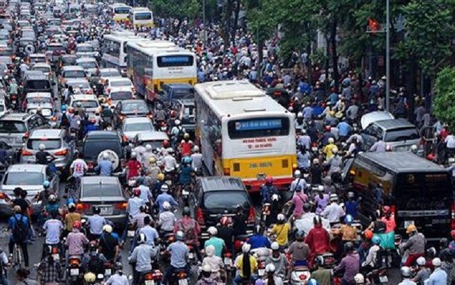 Chủ tịch Hà Nội: 'Đủ điều kiện sẽ đẩy nhanh việc cấm xe máy'