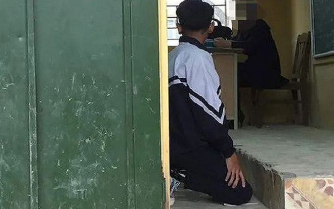Vụ cô giáo Hà Nội bắt học sinh quỳ trong lớp: Việc phạt quỳ là theo đúng yêu cầu của phụ huynh