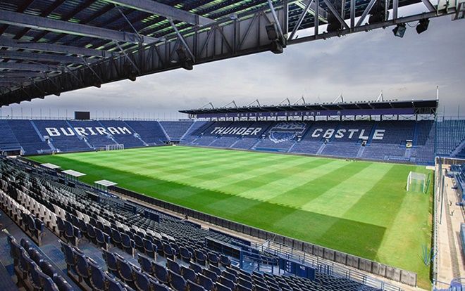 Thái Lan 'chơi xấu' bán vé King's Cup, giá cao gấp đôi cho CĐV Việt Nam