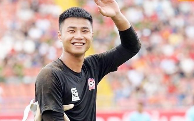 Thủ môn Nguyễn Văn Toản: 'Lên Tuyển là hạnh phúc, Việt Nam sẽ thắng Thái Lan'